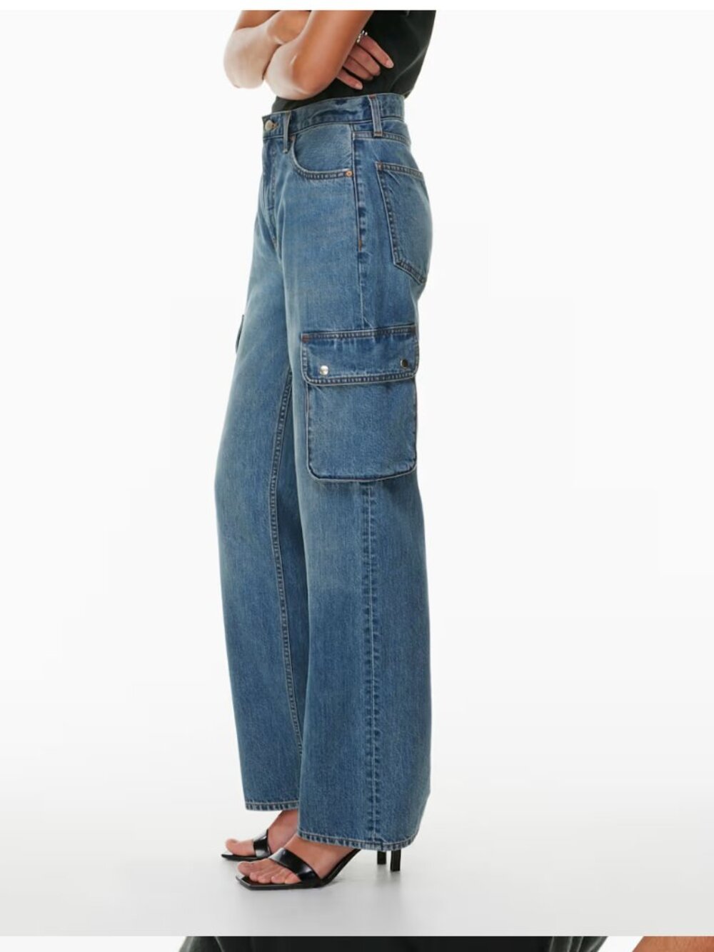 Aritzia Denim Forum The '90s Hi-Rise Loose Cargo Jean Size 27 5 yrs kiss n tell - Picture 2 of 11
